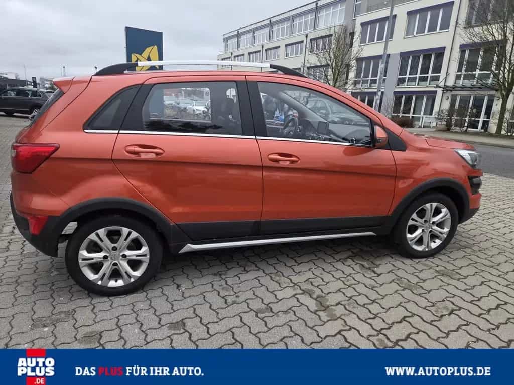 BAIC Senova X25 Comfort PDC+KLIMA+AHK+MF-LENKR+HU NEU 05/2019-photo-9