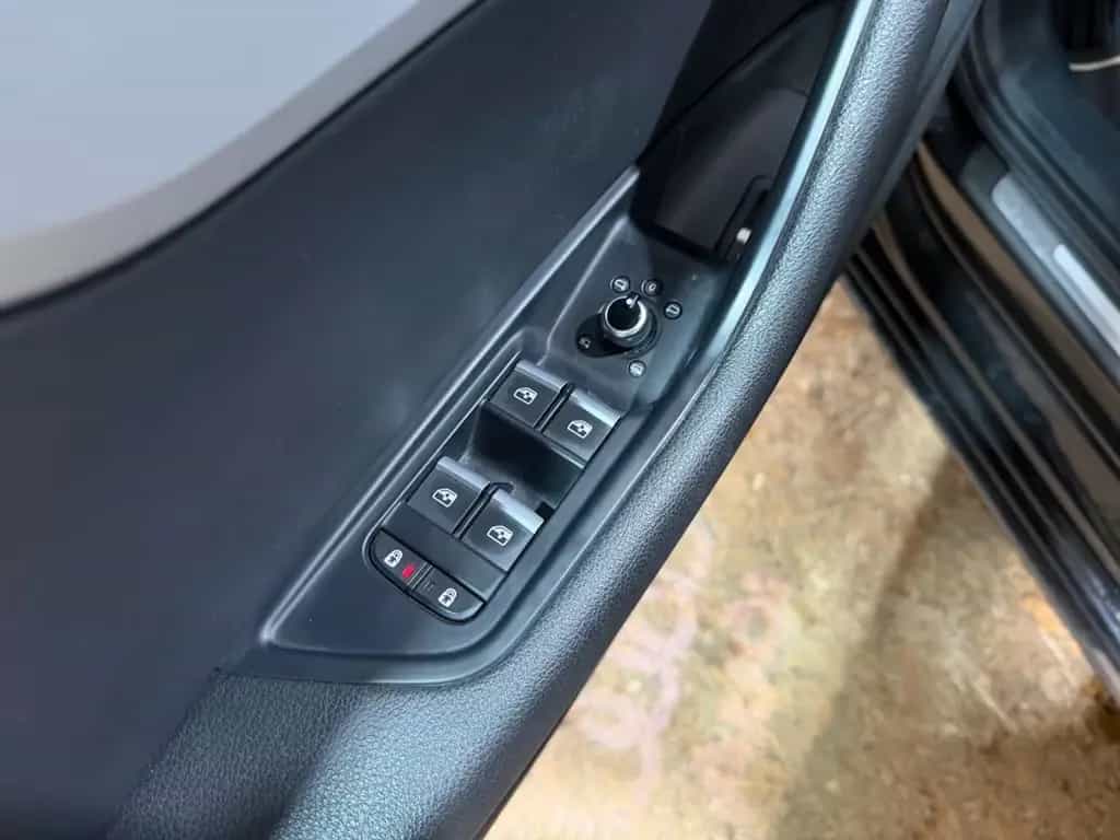 Audi A4 Lim. 40 advanced 2.0TDI DSG/SOUND/ACC/LEDER 06/2020-photo-21