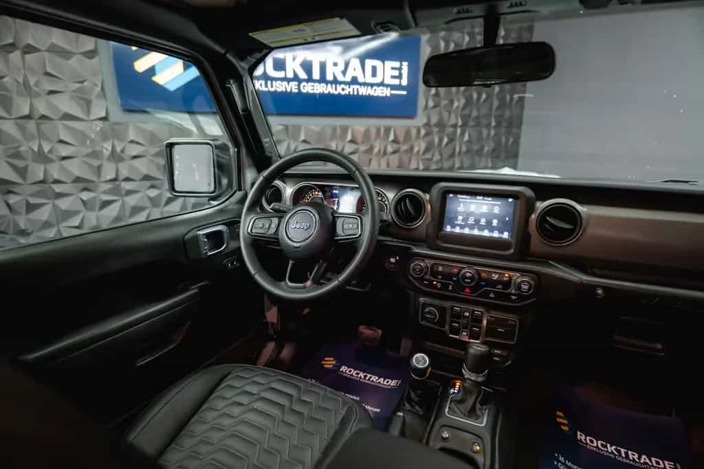 Jeep Wrangler 3.6 V6 UNLIMITED SPORT OFFROAD 4x4 LED 05/2022-photo-23