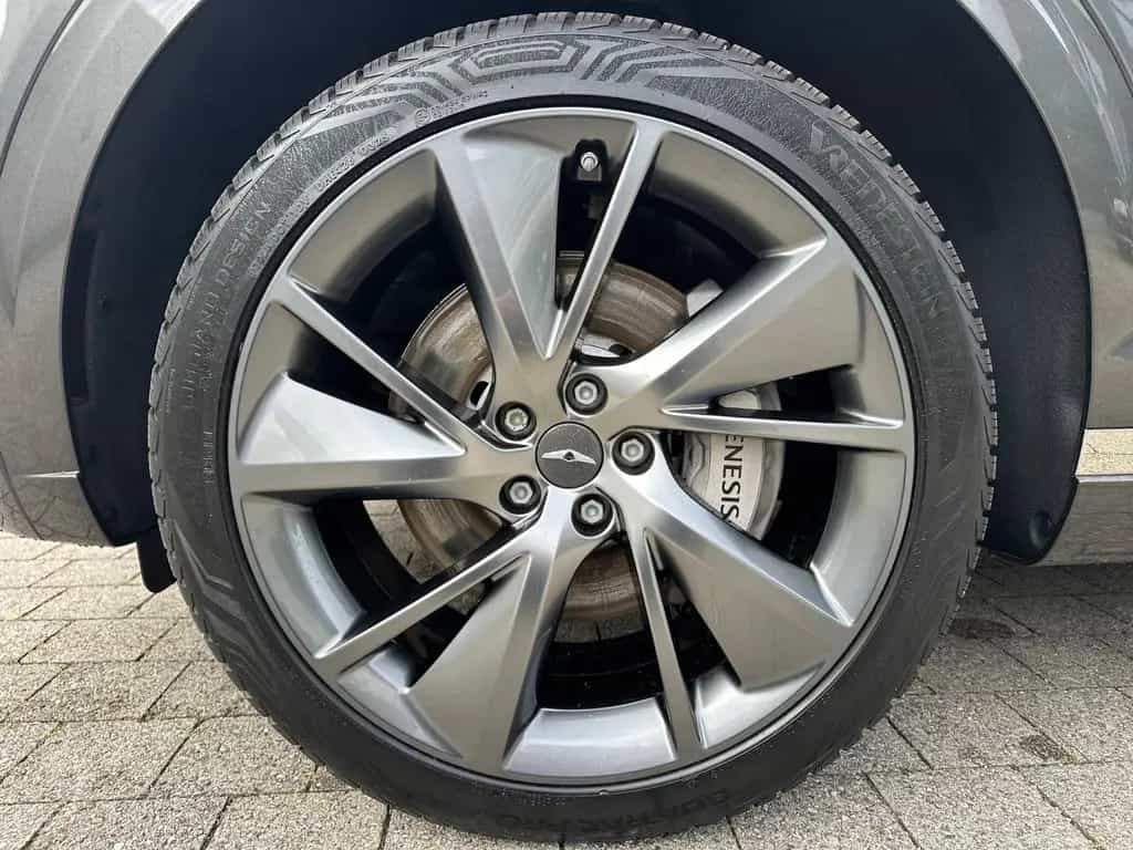Genesis GV70 Luxury 4WD 03/2024-photo-18