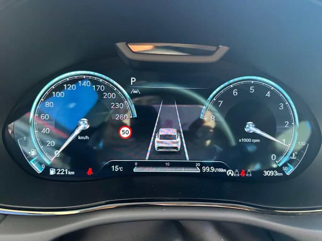 Genesis GV70 Luxury 4WD 03/2025-photo-14