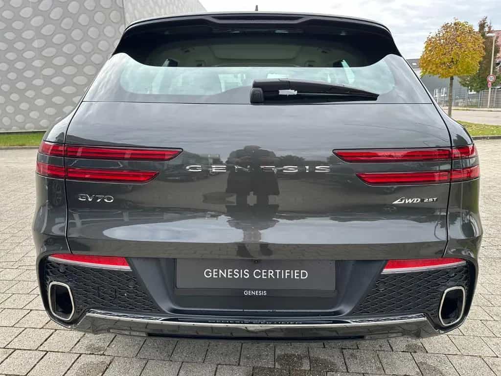 Genesis GV70 Luxury 4WD 04/2025-photo-4