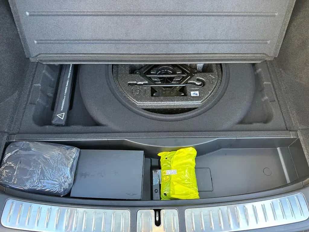 Genesis GV70 Luxury 4WD 04/2025-photo-6