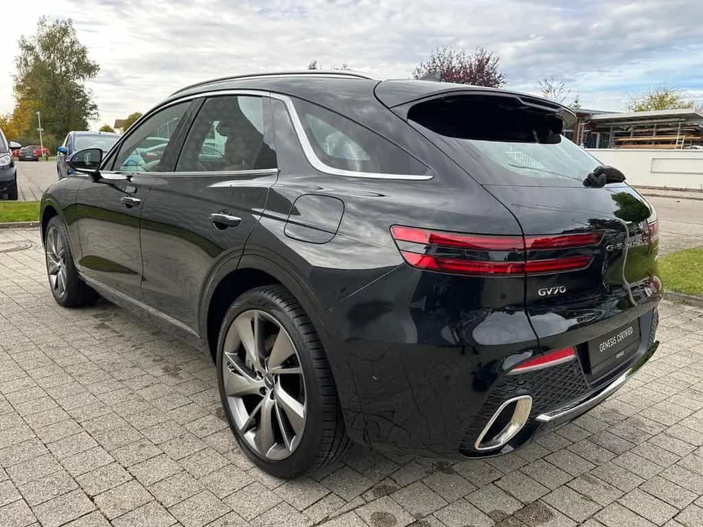Genesis GV70 Luxury 4WD 06/2025-photo-3