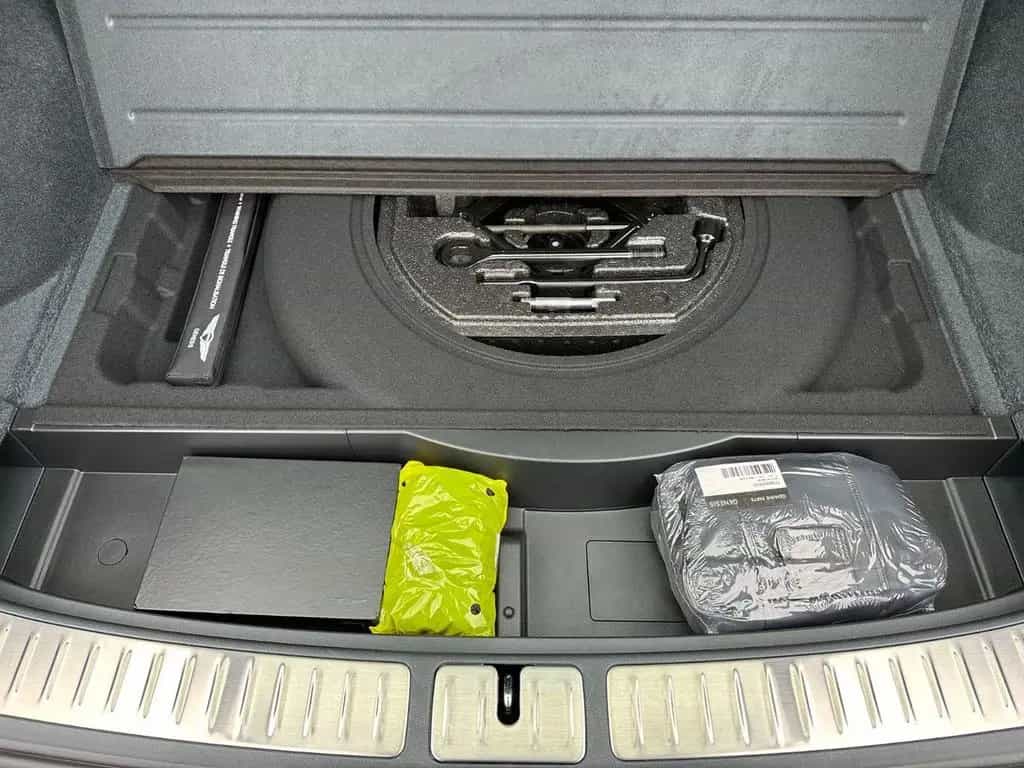 Genesis GV70 Luxury 4WD 06/2025-photo-6