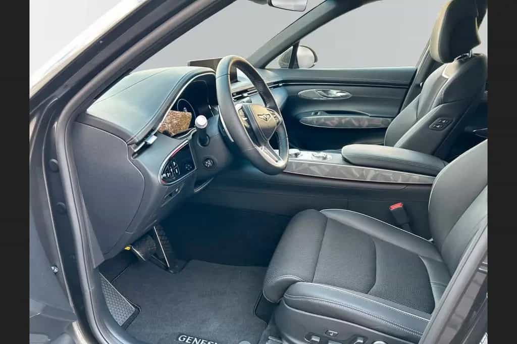 Genesis GV70 Sport 4WD 05/2023-photo-8