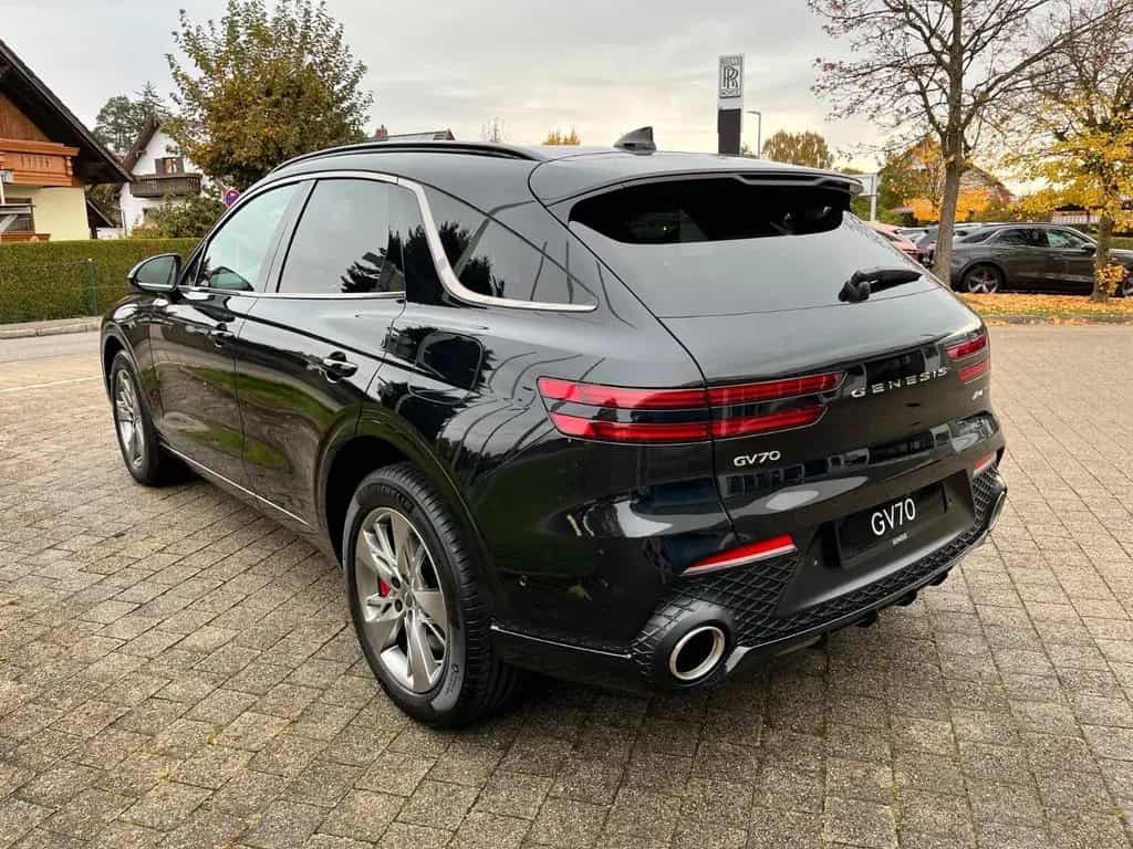 Genesis GV70 Sport 4WD 04/2025-photo-2