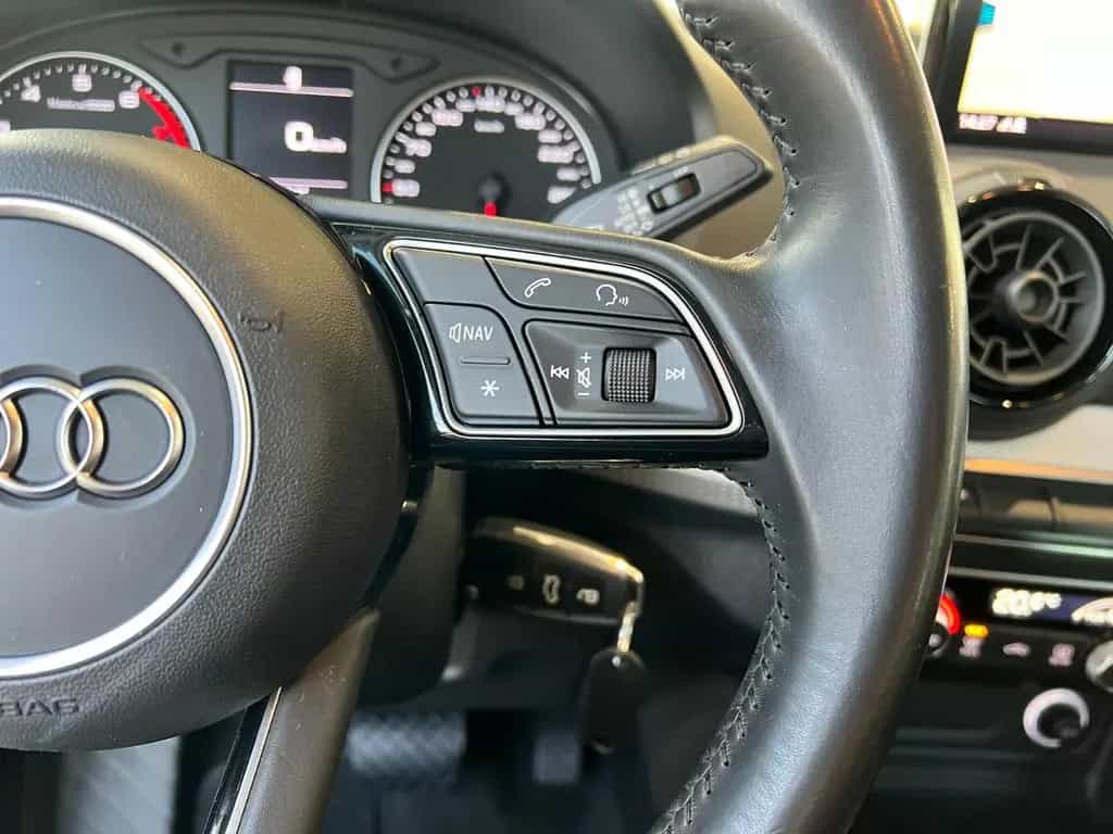 Audi Q2 1.4 TFSI S tronic SHZ NAVI ALU 09/2017-photo-12