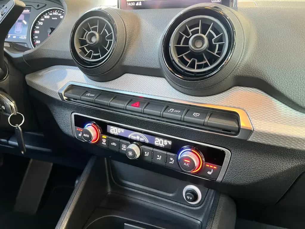Audi Q2 1.4 TFSI S tronic SHZ NAVI ALU 09/2017-photo-20
