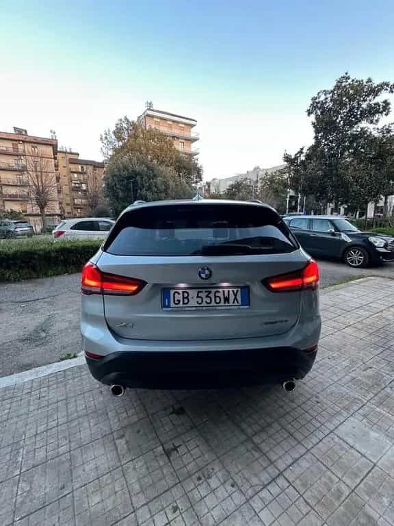 BMW X1 X1 xDrive18d Business Advantage 07/2020-photo-3