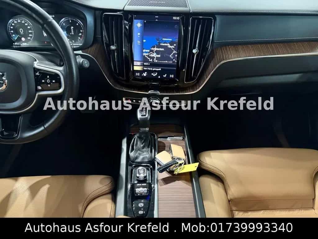 Volvo XC60 Inscription AWD*Panorama*Kamera*8-fach 12/2018-photo-9