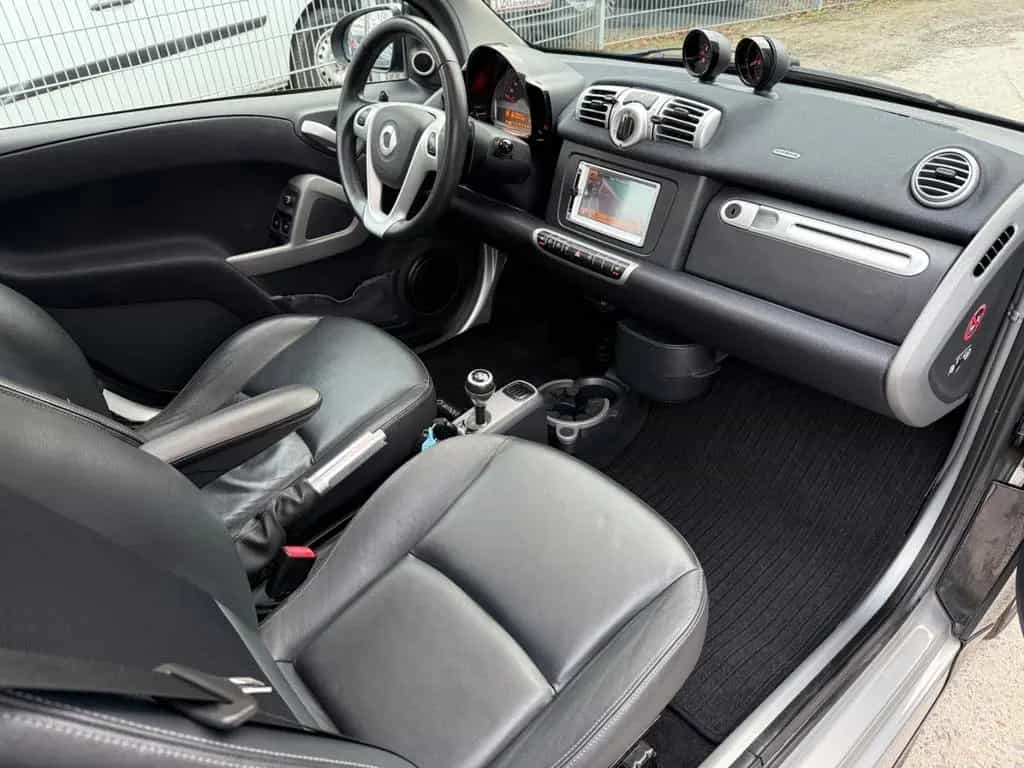 Smart ForTwo Coupe Brabus Pano,Leder,Shz,Temp,Navi 01/2013-photo-10