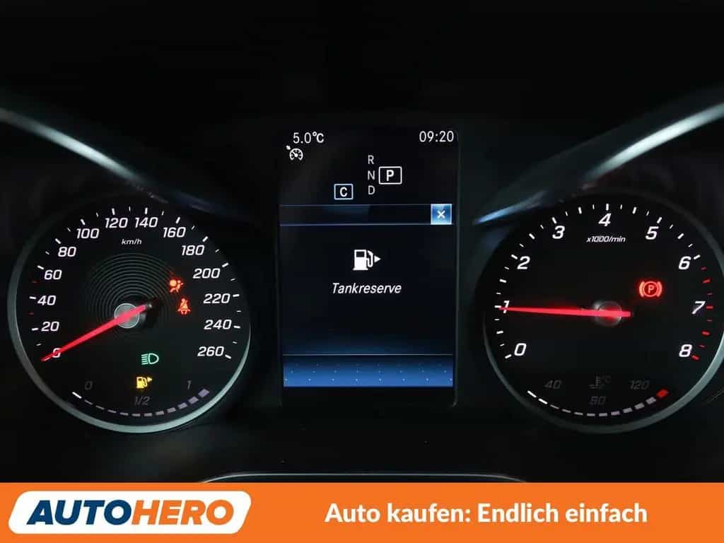 Mercedes-Benz C-Class 180 CGI Avantgarde Aut.*NAVI*CAM*TEMPO* 10/2018-photo-19