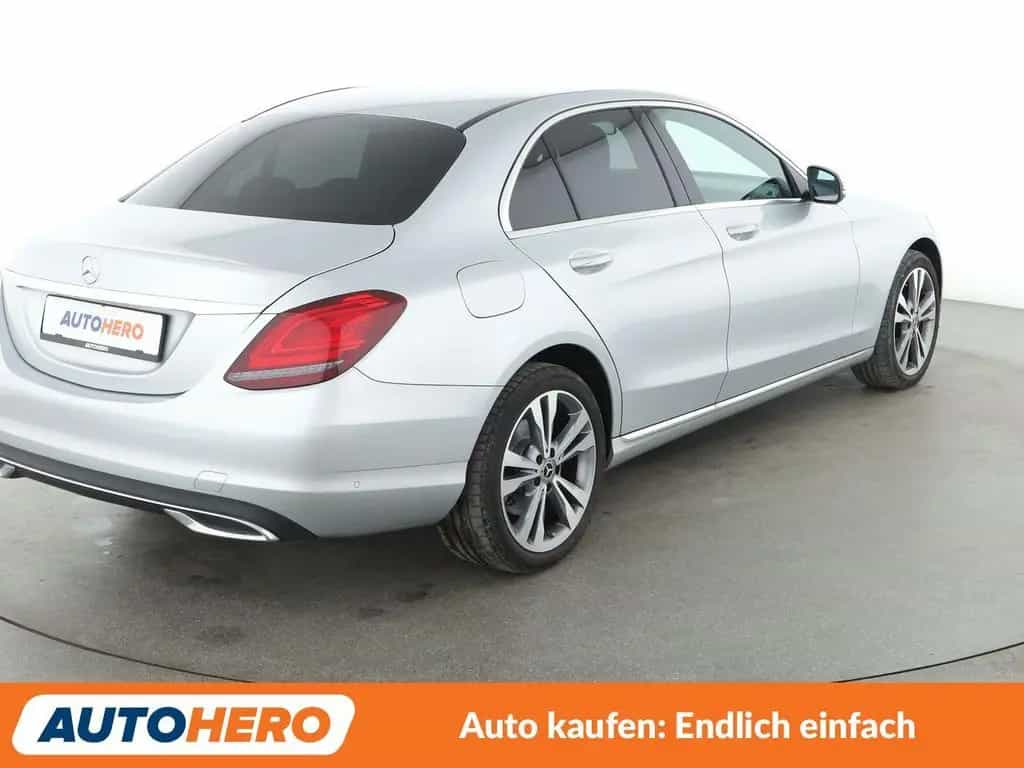 Mercedes-Benz C-Class 180 CGI Avantgarde Aut.*NAVI*CAM*TEMPO* 10/2018-photo-5