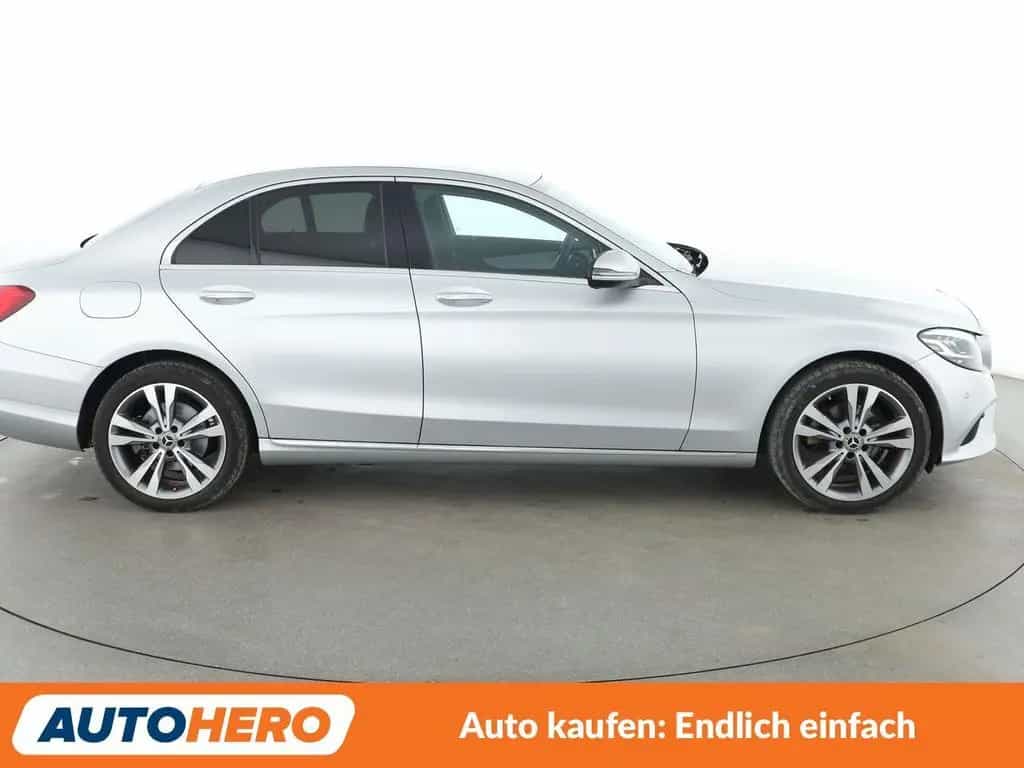 Mercedes-Benz C-Class 180 CGI Avantgarde Aut.*NAVI*CAM*TEMPO* 10/2018-photo-6