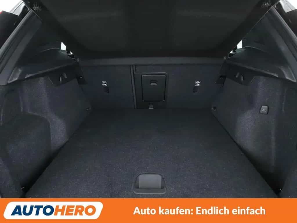 Volvo XC40 1.5 T2 Momentum 2WD*TEMPO*CAM*PDC*ALU* 02/2022-photo-17