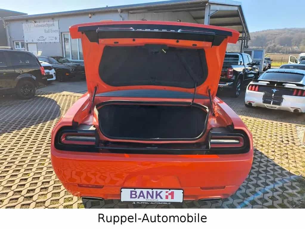 Dodge Challenger ORANGE-L 3.6L V6 Leder LED Keyless Go 01/2017-photo-4