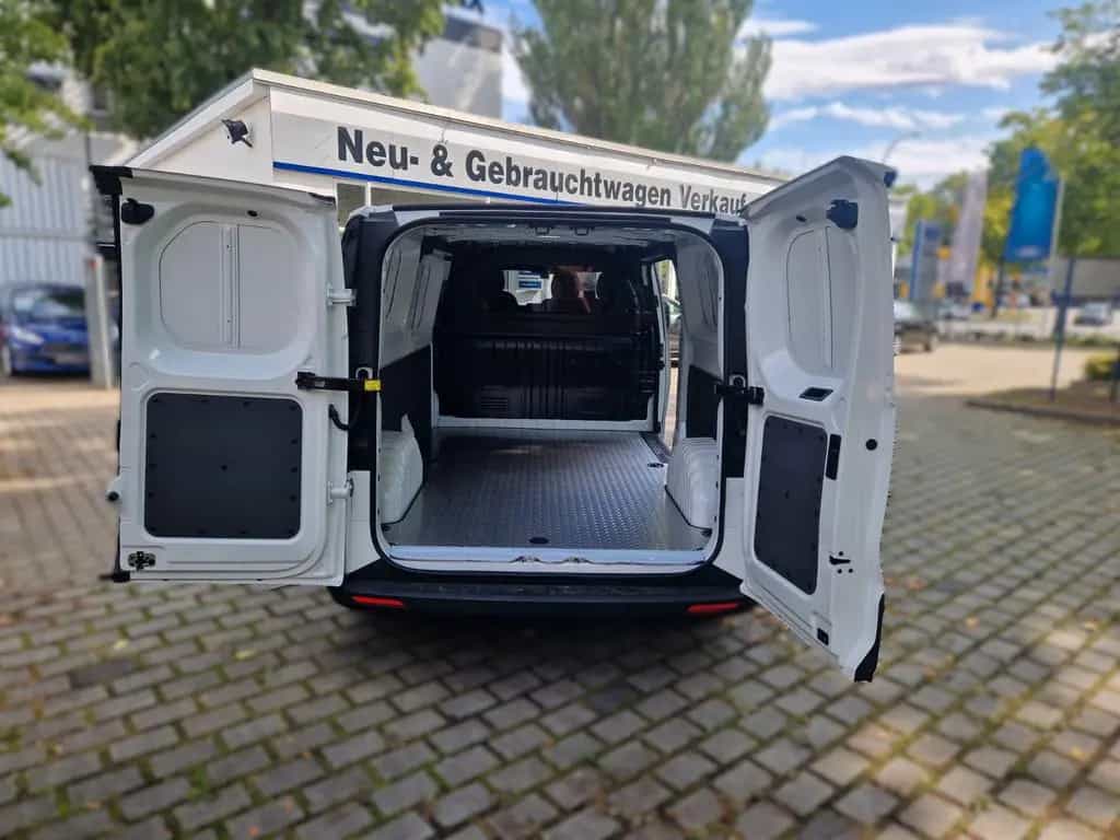 Maxus Deliver 7 Kasten L2H1,Totwinkelass., PDC,RFK,LED null-photo-9