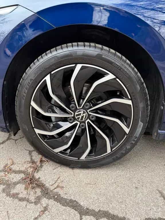 Volkswagen Golf VIII Lim.Active eTSI*DSG/Digital/Sondermode 09/2021-photo-30