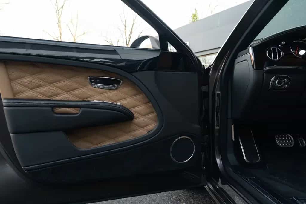 Bentley Mulsanne Speed 07/2016-photo-8