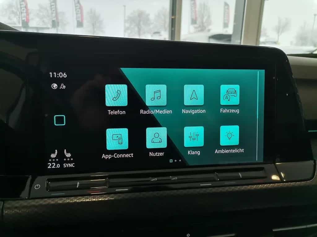 Volkswagen Golf 1.5 TSI United Winter|LED|Navi|ACC 07/2021-photo-16