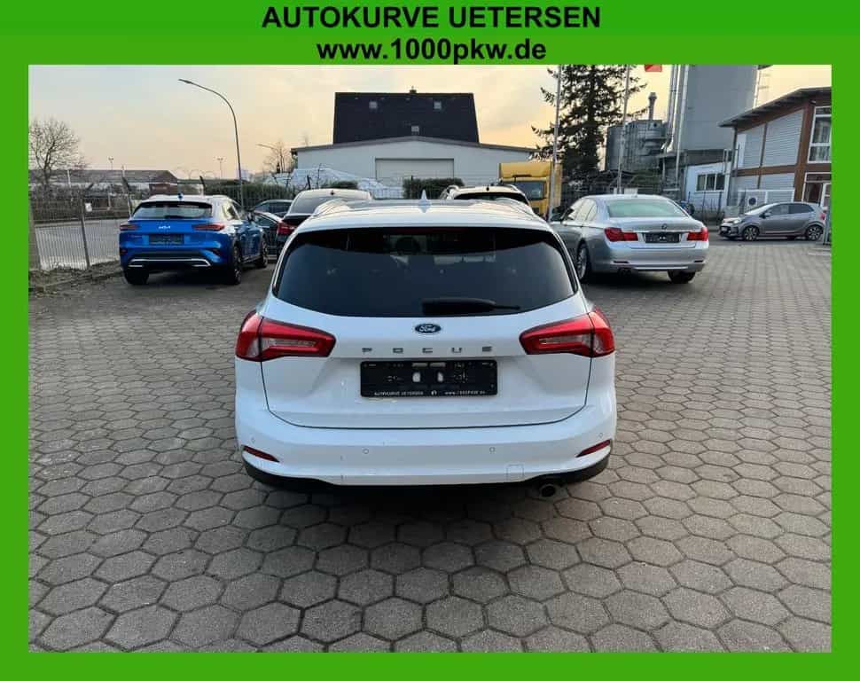 Ford Focus 1.5 Turnier Titanium PDC KLIMA NAVI 02/2019-photo-19