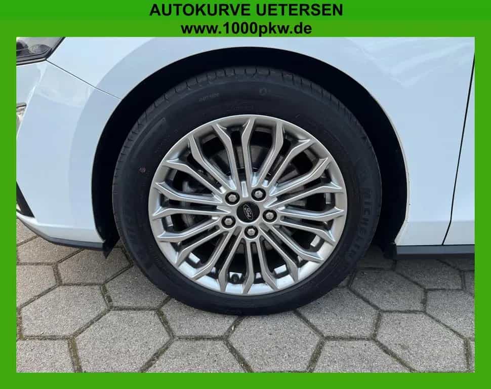 Ford Focus 1.5 Turnier Titanium PDC KLIMA NAVI 02/2019-photo-20