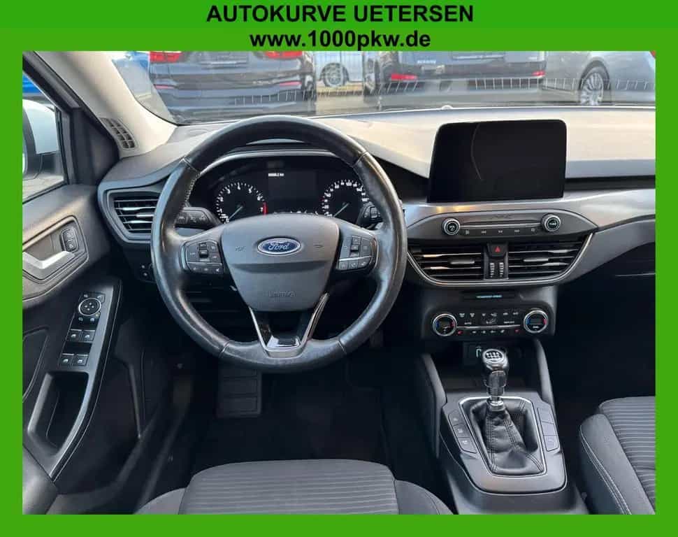 Ford Focus 1.5 Turnier Titanium PDC KLIMA NAVI 02/2019-photo-9