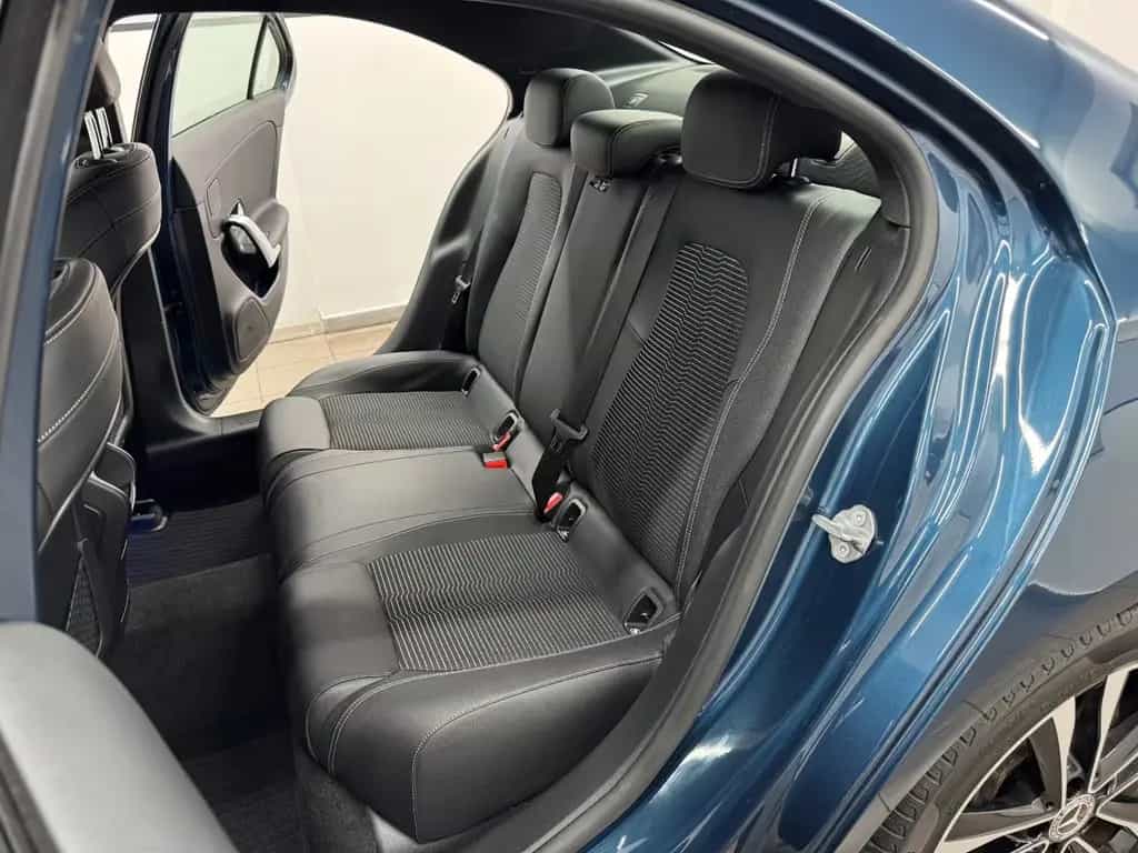 Mercedes-Benz A-Class 180 Lim Edition19/Widescreen/Multibeam/Ambient 10/2019-photo-21