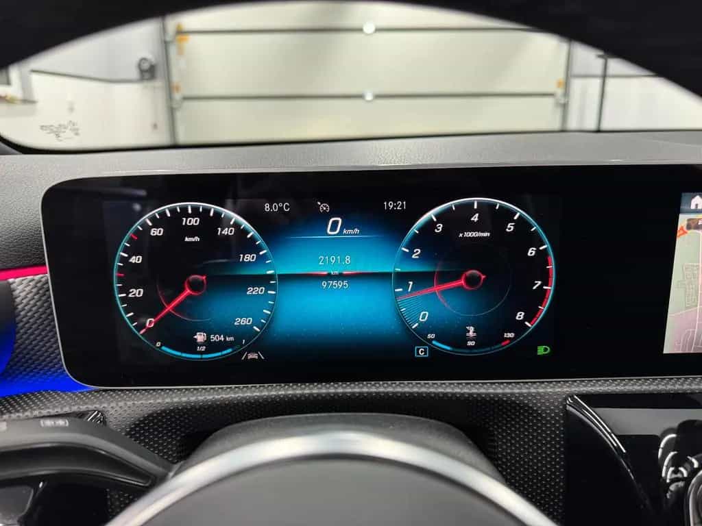Mercedes-Benz A-Class 180 Lim Edition19/Widescreen/Multibeam/Ambient 10/2019-photo-30