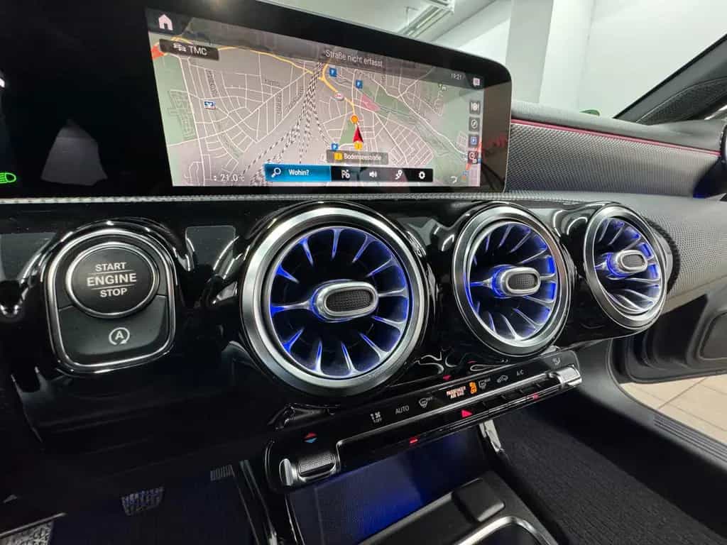 Mercedes-Benz A-Class 180 Lim Edition19/Widescreen/Multibeam/Ambient 10/2019-photo-34