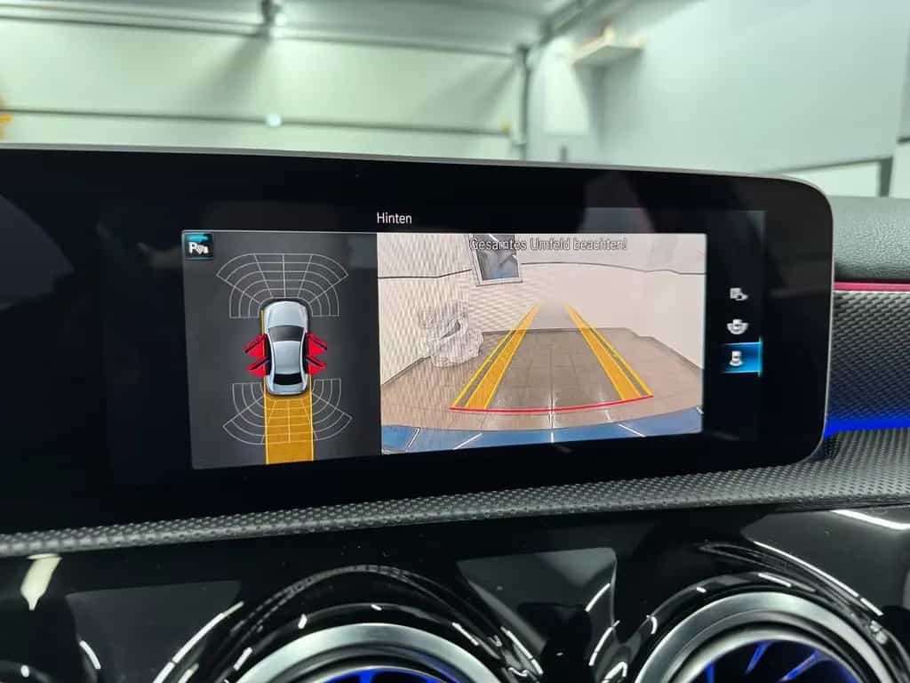 Mercedes-Benz A-Class 180 Lim Edition19/Widescreen/Multibeam/Ambient 10/2019-photo-36