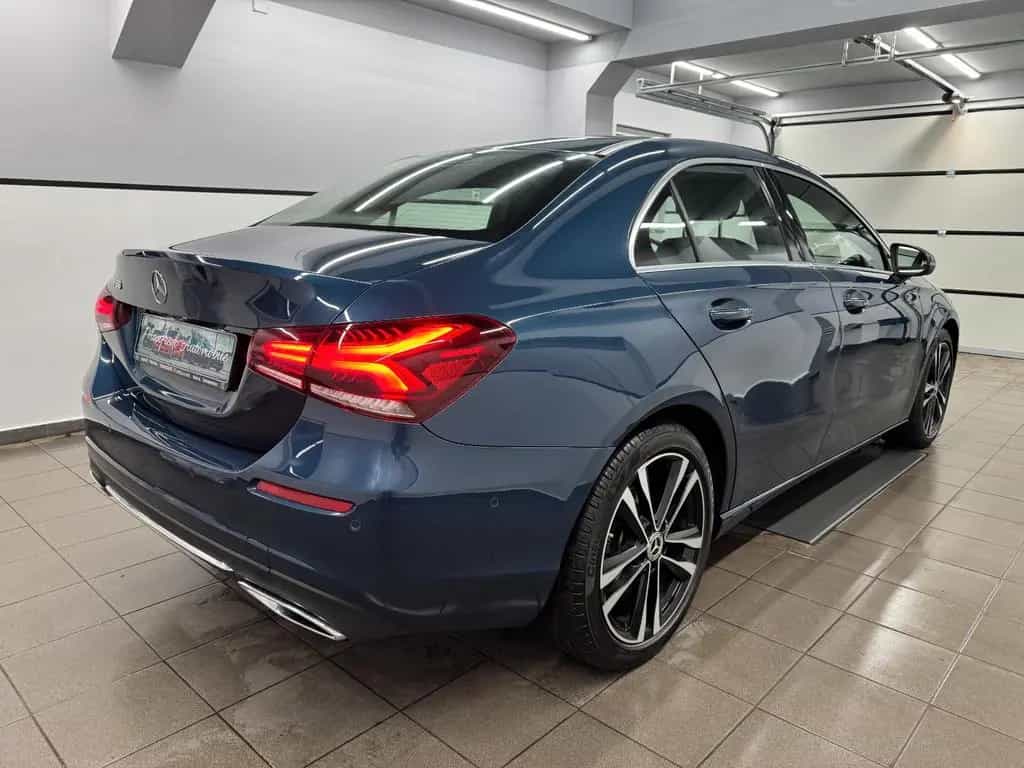 Mercedes-Benz A-Class 180 Lim Edition19/Widescreen/Multibeam/Ambient 10/2019-photo-5