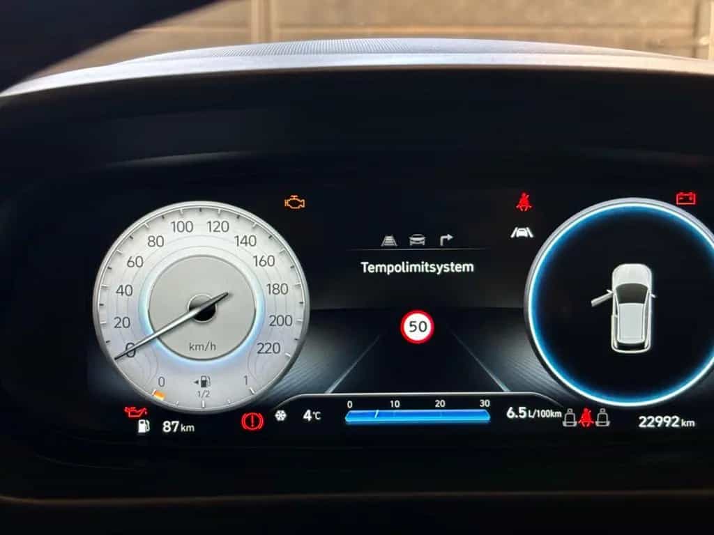 Hyundai i20 1.0 T-GDI Edition 30+ 10/2022-photo-13