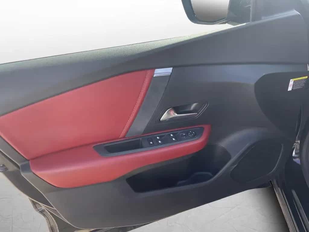 Citroën C4 155PS EAT8 Shine *Massage*Navi*Panorama*Vorsc 03/2021-photo-10