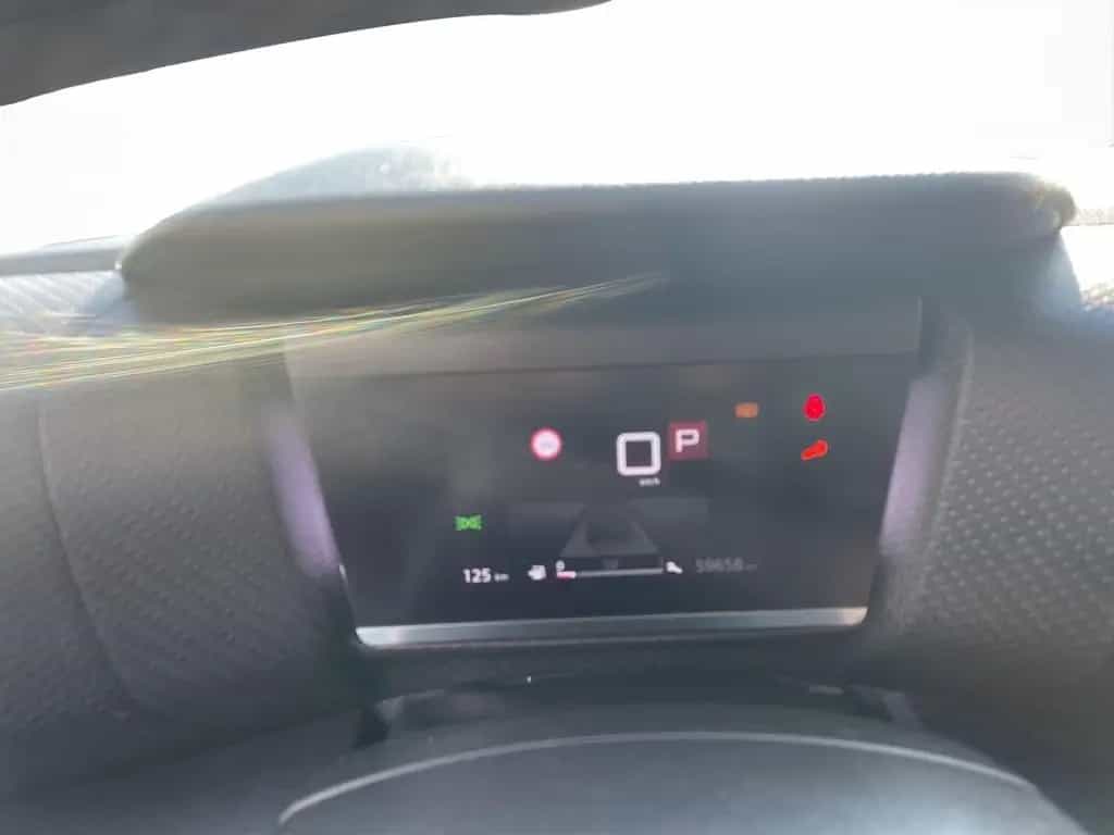 Citroën C4 155PS EAT8 Shine *Massage*Navi*Panorama*Vorsc 03/2021-photo-12