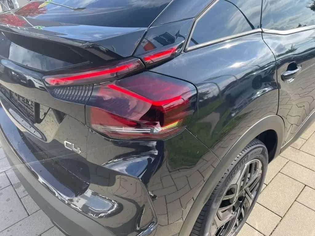 Citroën C4 155PS EAT8 Shine *Massage*Navi*Panorama*Vorsc 03/2021-photo-21