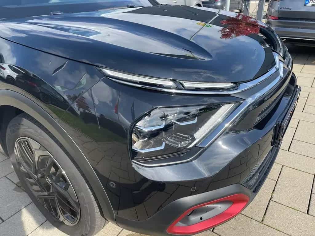 Citroën C4 155PS EAT8 Shine *Massage*Navi*Panorama*Vorsc 03/2021-photo-24