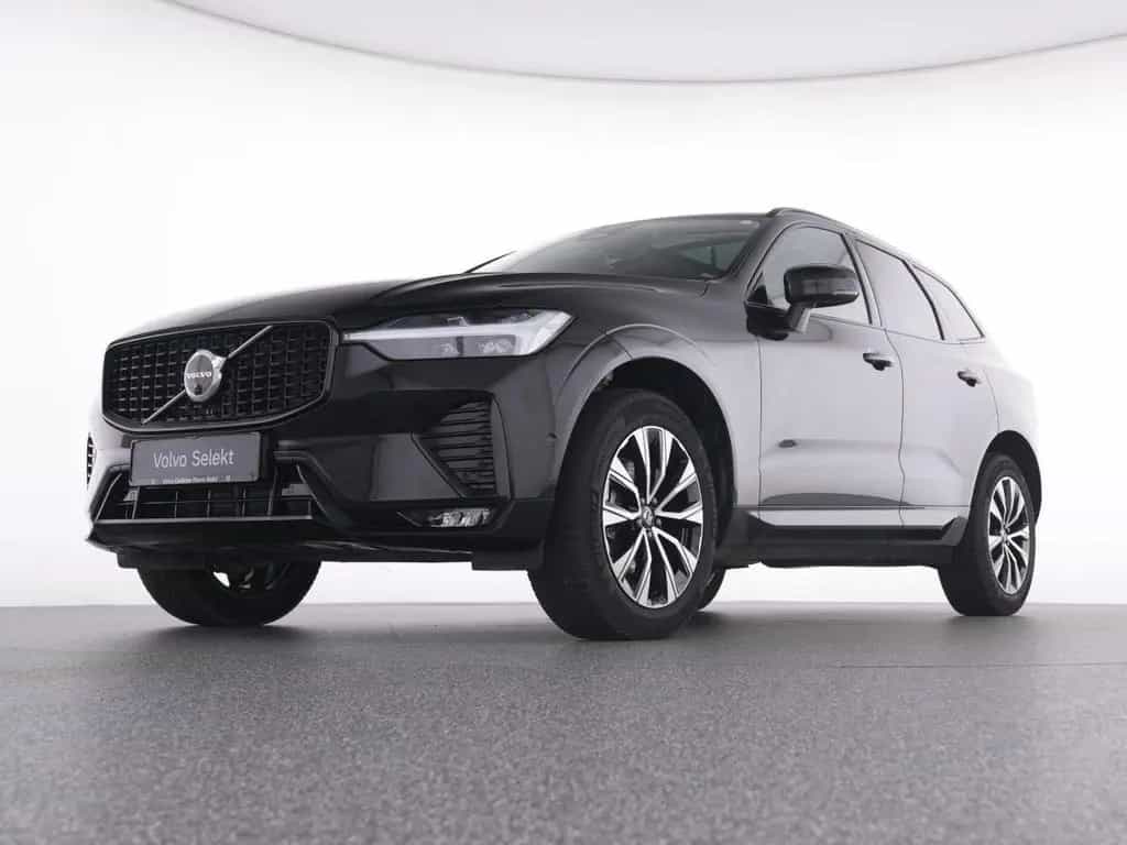 Volvo XC60 B5 AWD PLUS DARK FAP+HKSOUND+360°+PANO+MET 11/2024-photo-6