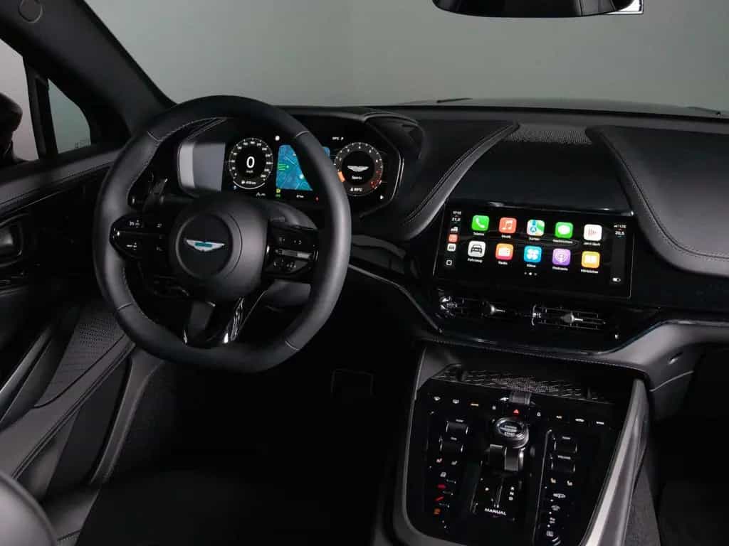 Aston Martin DBX S | Magneto Bronze | PANO | 360° | B&W 12/2025-photo-10