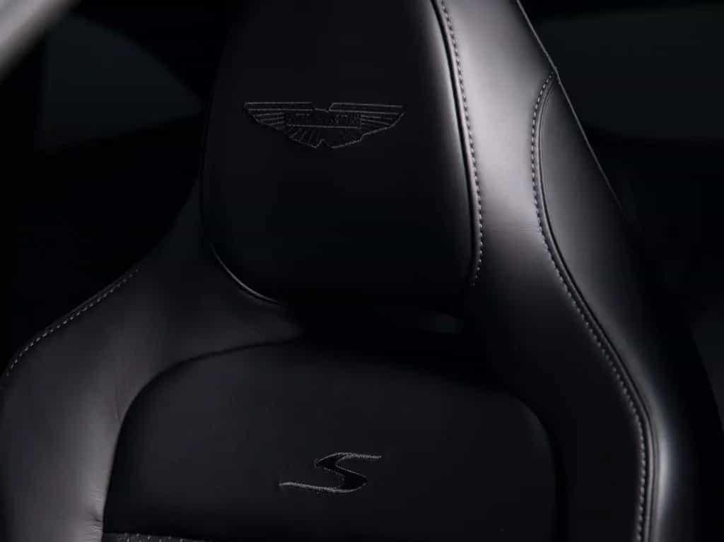 Aston Martin DBX S | Magneto Bronze | PANO | 360° | B&W 12/2025-photo-18