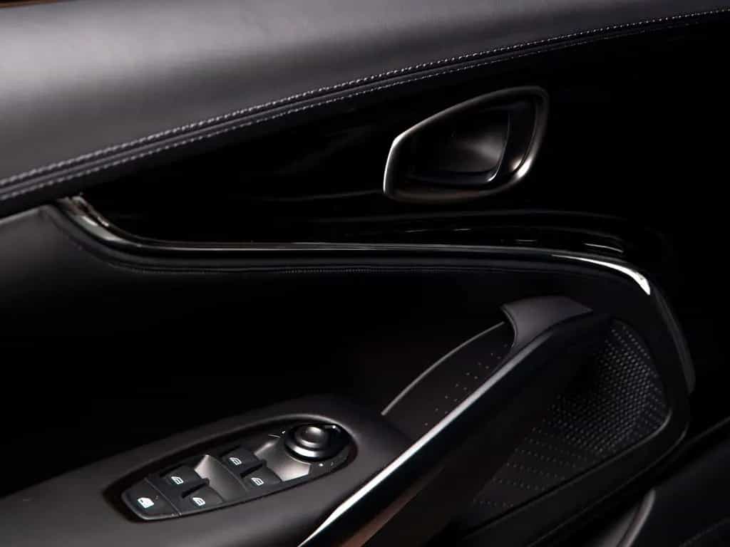 Aston Martin DBX S | Magneto Bronze | PANO | 360° | B&W 12/2025-photo-20