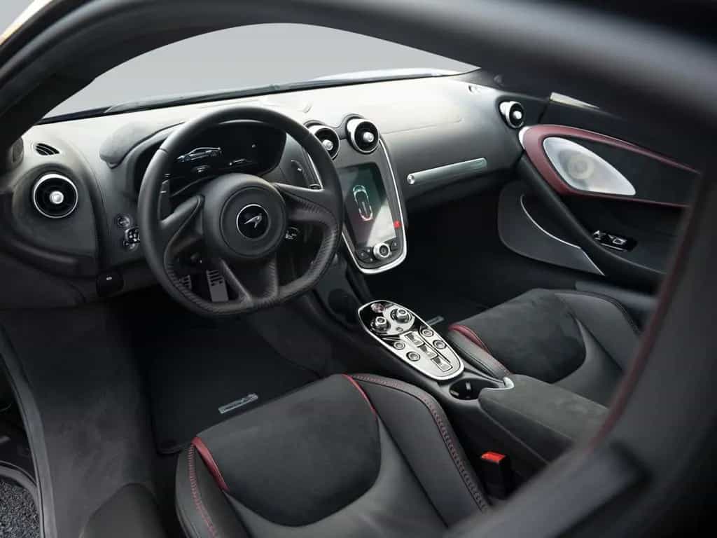 McLaren GT | Bowers & Wilkins | Sports Exhaust 01/2023-photo-5