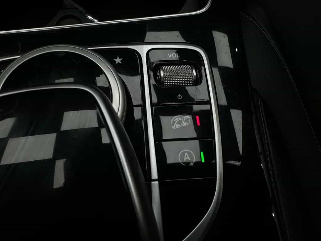 Mercedes-Benz C-Class 63 AMG |PERFABGAS|NIGHTPAKET|KAM|PANO 03/2016-photo-24