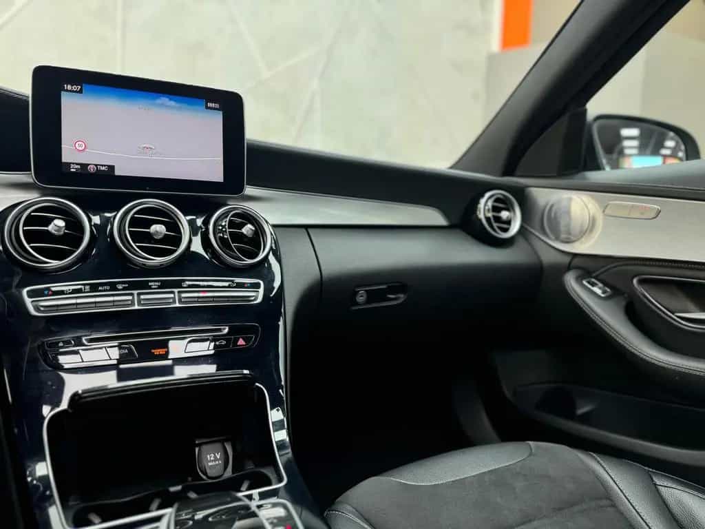 Mercedes-Benz C-Class 63 AMG |PERFABGAS|NIGHTPAKET|KAM|PANO 03/2016-photo-26
