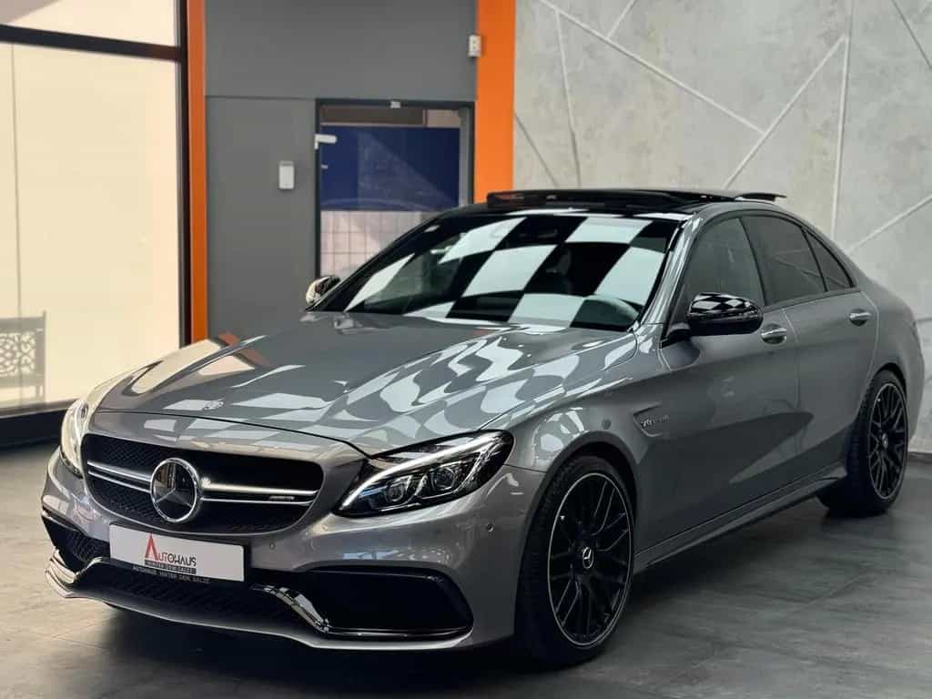 Mercedes-Benz C-Class 63 AMG |PERFABGAS|NIGHTPAKET|KAM|PANO 03/2016-photo-2