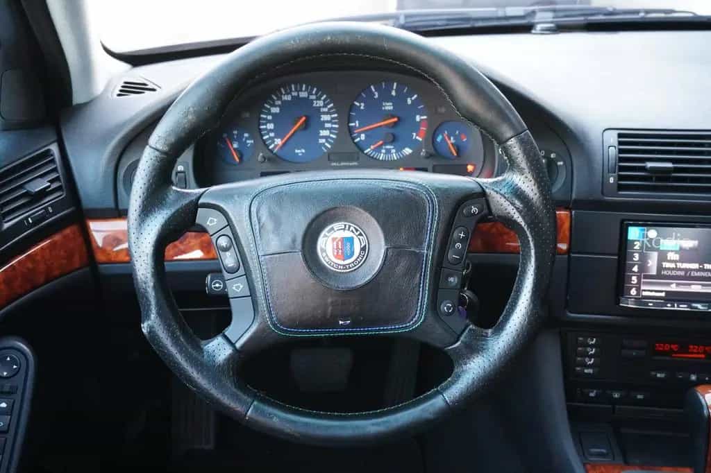 ALPINA B10 4.6 V8 Aut. Limousine*Xenon*Leder*Memory* 01/2000-photo-14