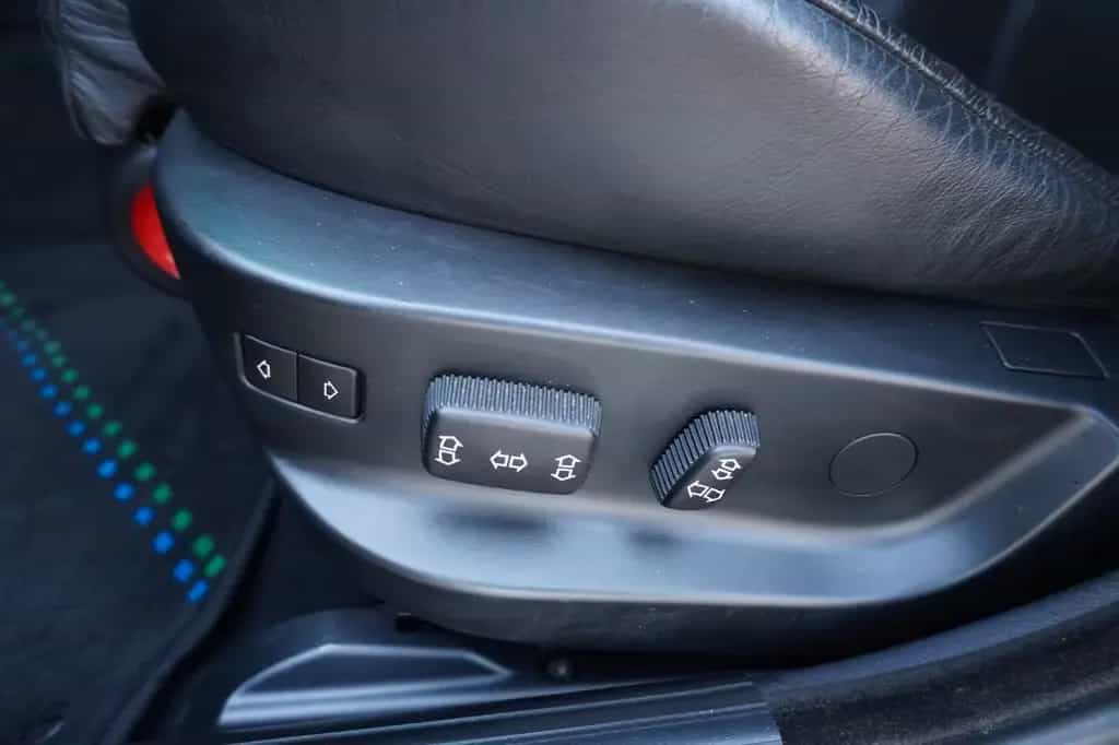 ALPINA B10 4.6 V8 Aut. Limousine*Xenon*Leder*Memory* 01/2000-photo-17