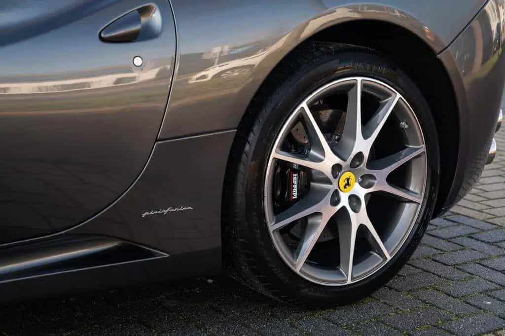 Ferrari California 4.3 V8 03/2009-photo-36