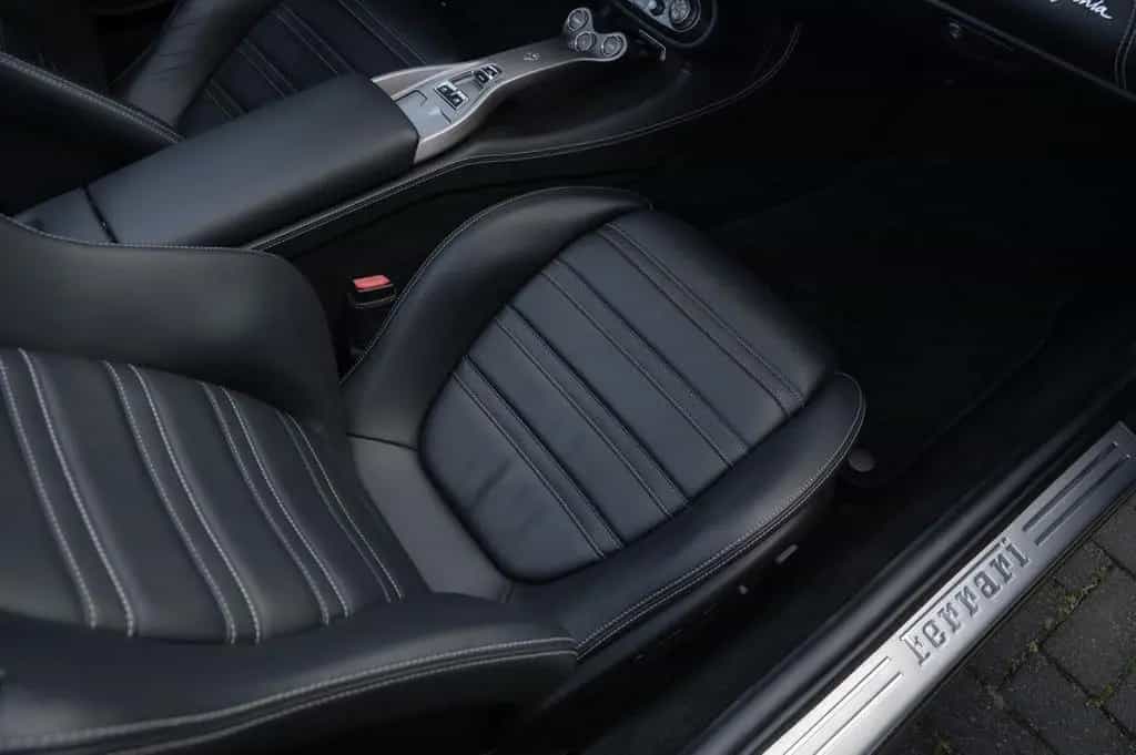 Ferrari California 4.3 V8 03/2009-photo-39
